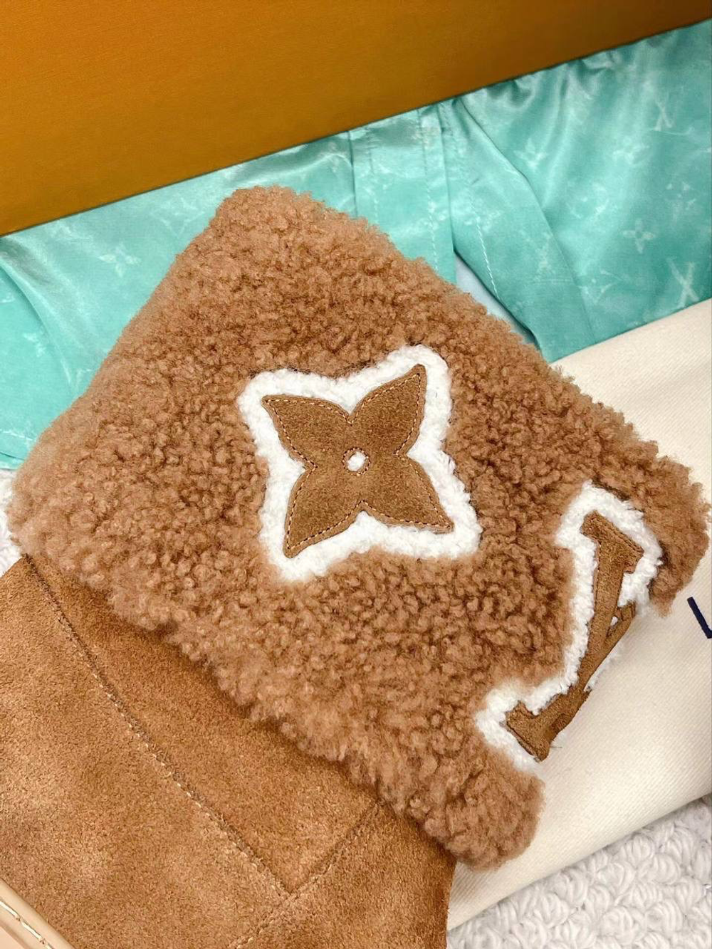 Сапоги Louis Vuitton Snowdrop