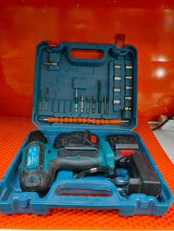 Дрель-шуруповерт Makita DF333DWE