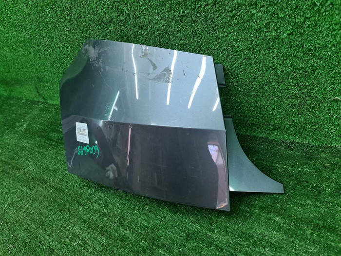 Бампер задний левая часть Skoda Karoq (2017-2021)