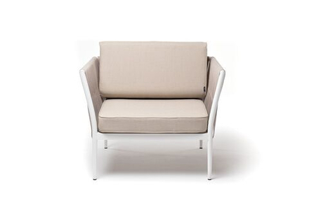 "Касабланка" кресло плетеное из роупа, каркас алюминий белый муар, роуп бежевый 20мм, ткань бежевая 052
