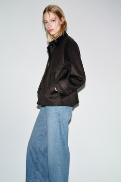 ZARA КОРОТКОЕ ПАЛЬТО ИЗ ШЕРСТИ, ТЕМНО-КОРИЧНЕВЫЙ