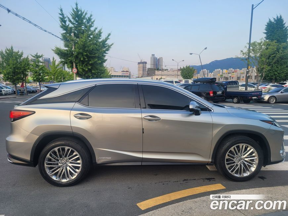Lexus RX450h 4 Generation Executive (09.2020)