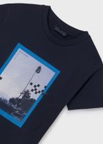 две футболки