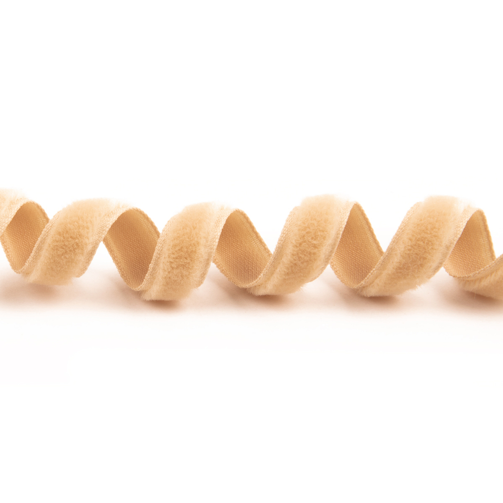 "BLITZ" бархатная лента ,С3574Г17 ,9 - 11 мм,цвет бежевый/под золото