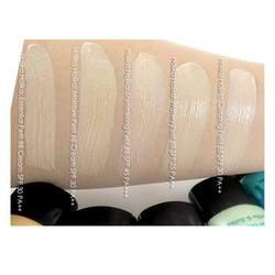 Holika Holika Petit BB Cream Shimmering BB-крем с жемчужной пудрой для сияния кожи