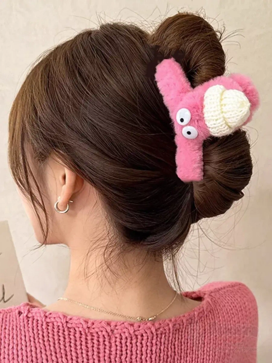 Заколка крабик краб для волос пушистый плюшевый