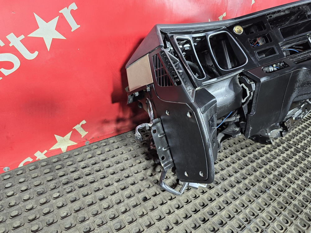 Торпедо салона кабины в сборе 2019г