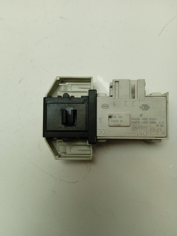 WLG20240OE кт2 Устройство блокировки стиральной машины Bosch 610147 б/у