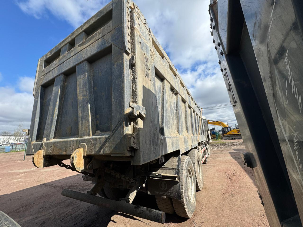 Shacman (Shaanxi) SX* 8x4 Самосвал SX331863366 (Дизельный, 12,5 л, 551 л.с., МТ)