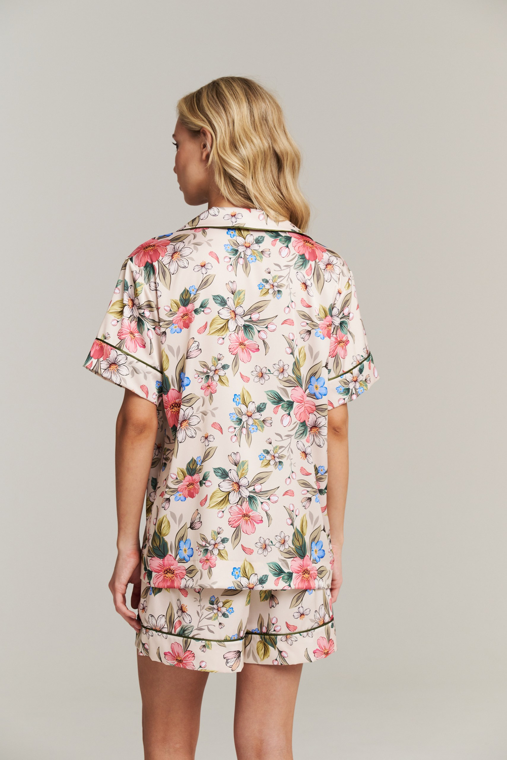 Пижамная блуза из шелка