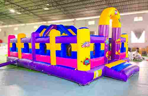 Коммерческий надувной батут "Комиксы" 7*5*3 м