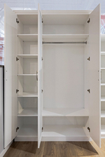 Шкаф Леруа 3-х створчатый