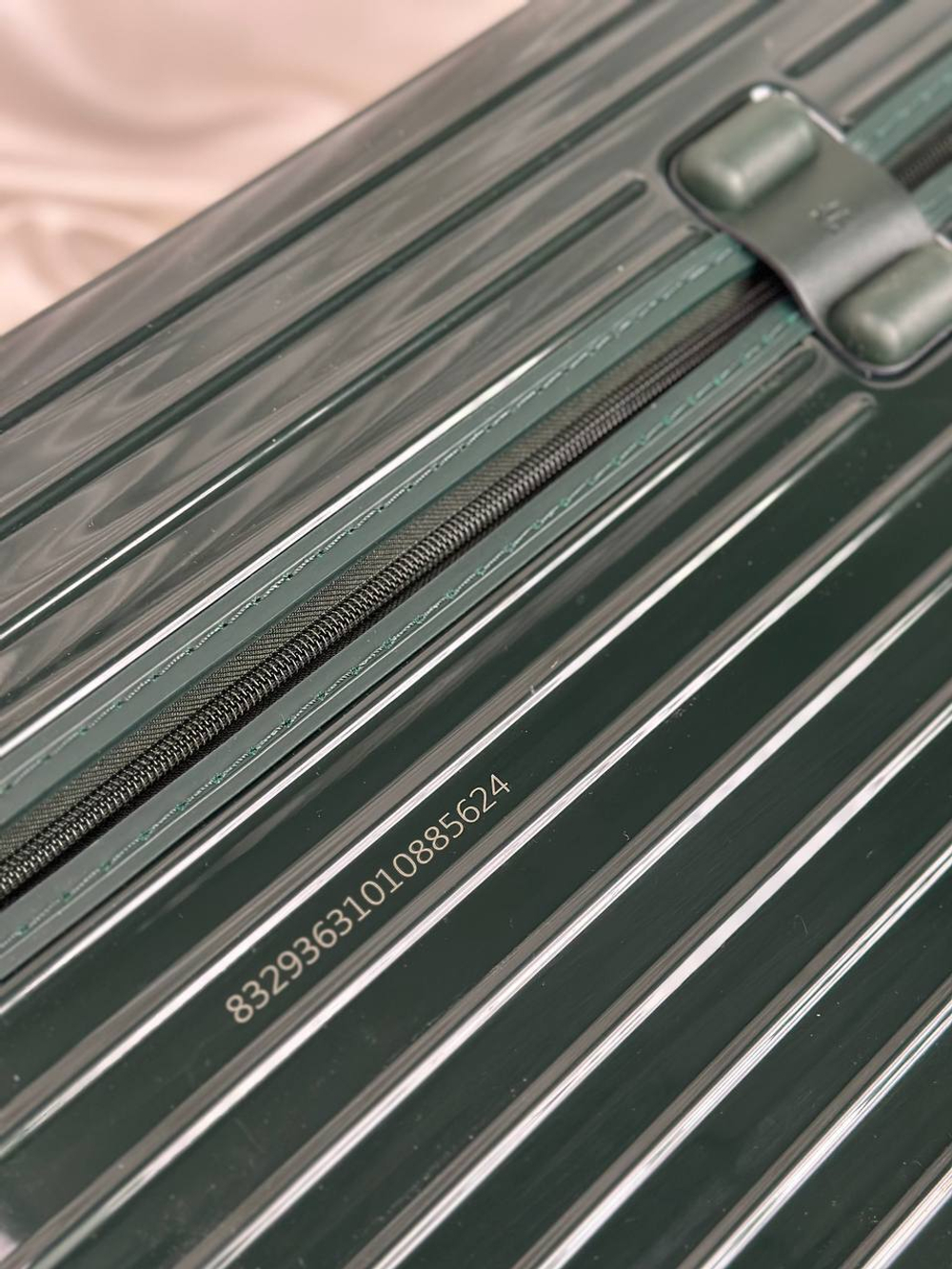 Чемодан Rimowa L, арт. 482134941