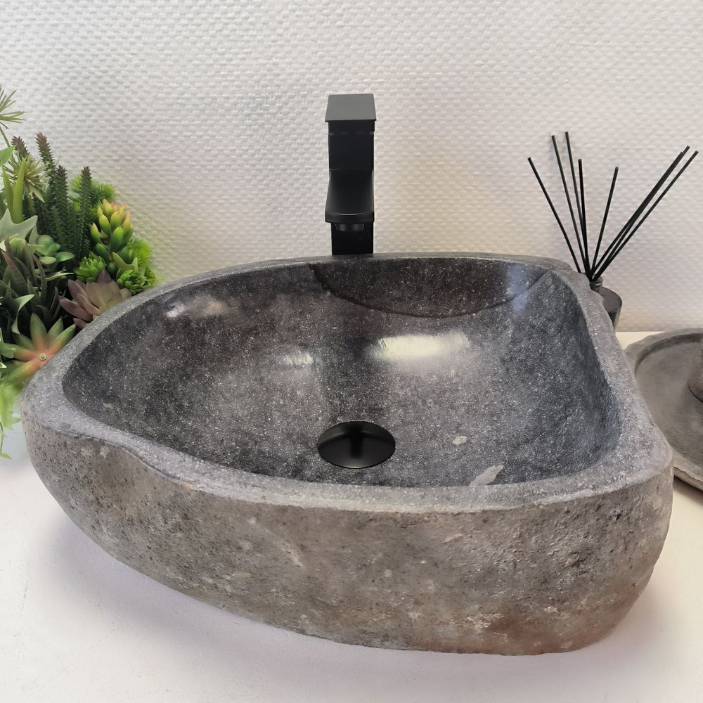 Раковина из речного камня RS-63485 (44*36*16) 0122