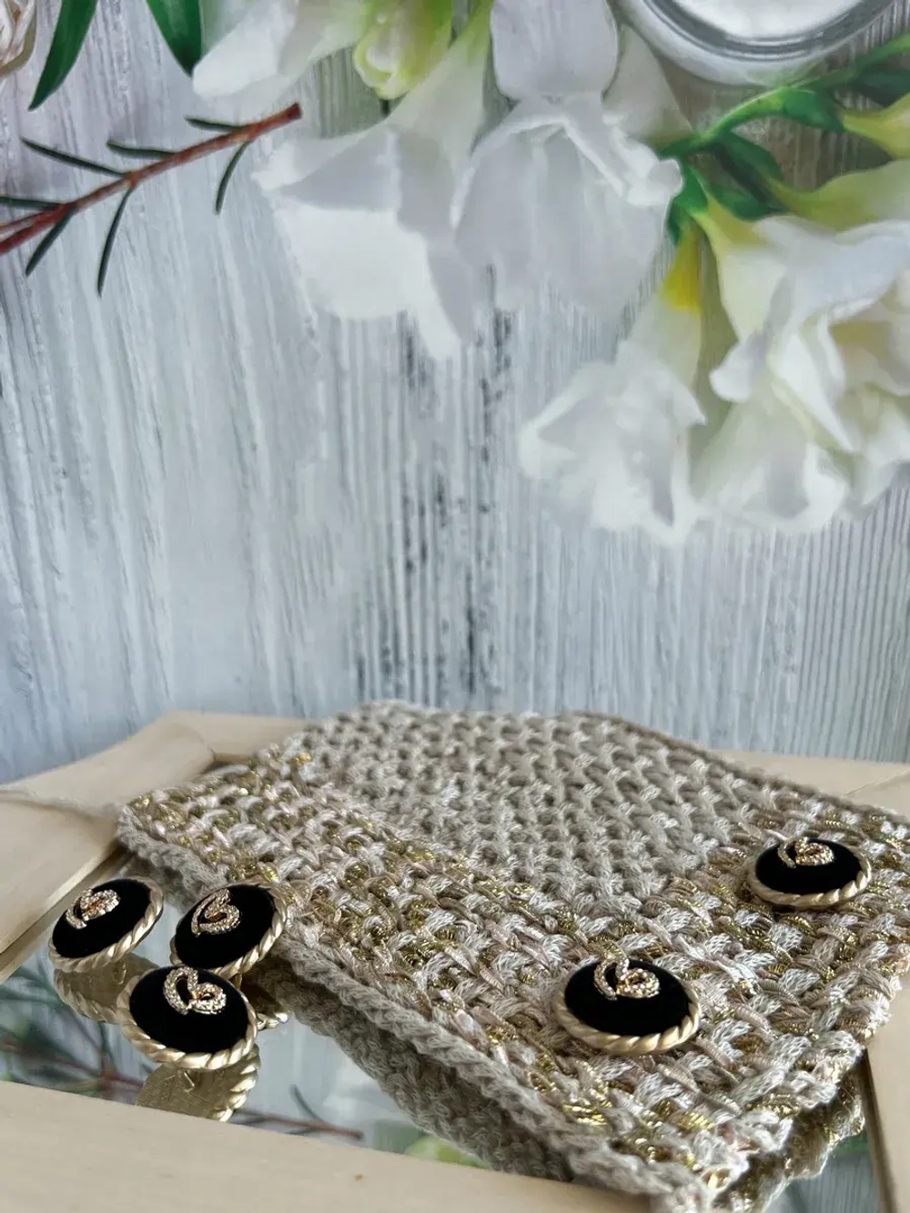 Декоративные металлические пуговицы на ножке