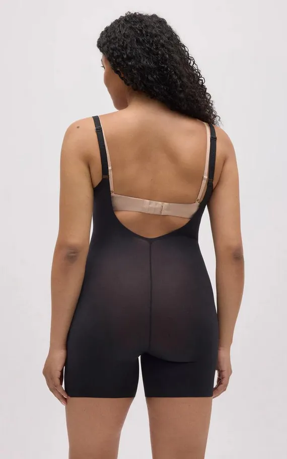 19332 Shaping thong Трусы стринги