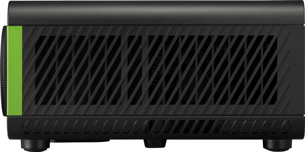 Сбалансированные пропорции проектора X2-4K Pro – идеально для полки или потолка.