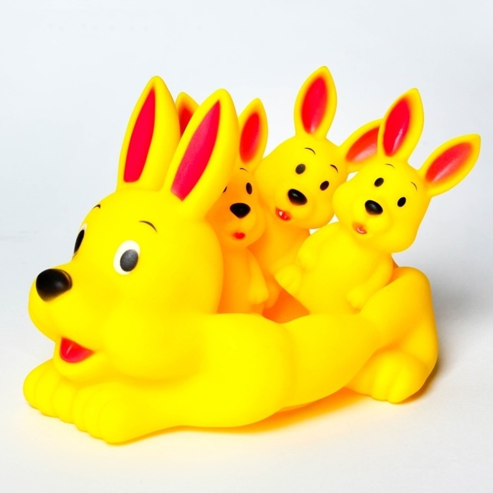 1593255 Набор резиновых игрушек для игры в ванной МИКС: мыльница, игрушки 3 шт.