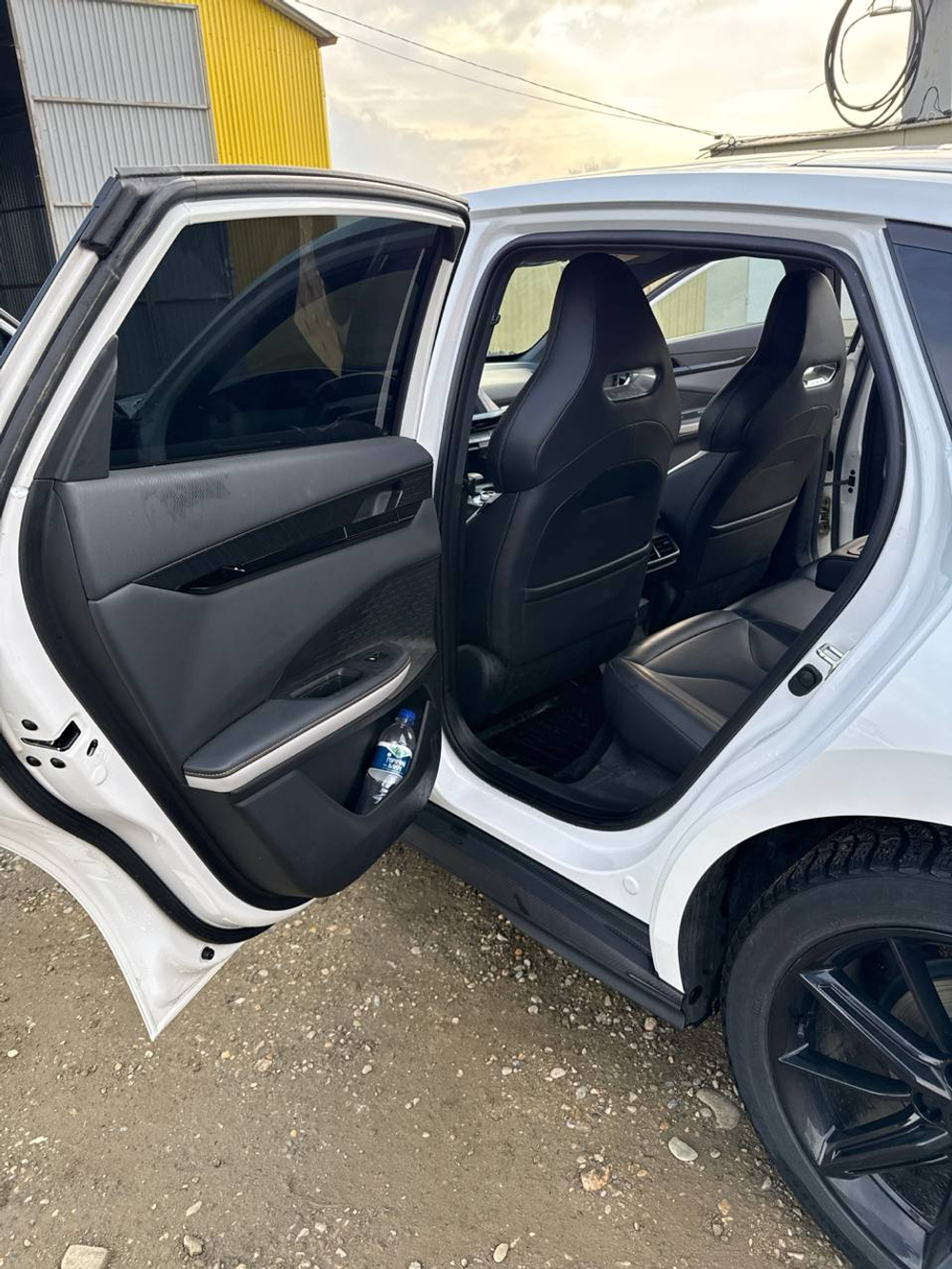 Changan UNI-V DLX 1.5T 7DCT