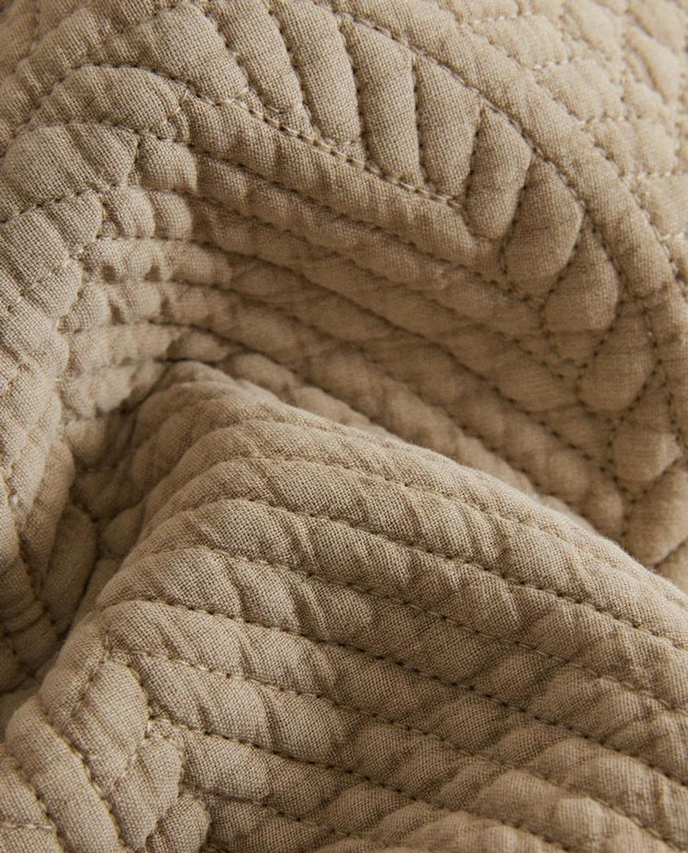 ZARA HOME СТЕГАНАЯ ПОДСТАВКА ПОД СТОЛОВЫЕ ПРИБОРЫ, СВЕТЛО-БЕЖЕВЫЙ