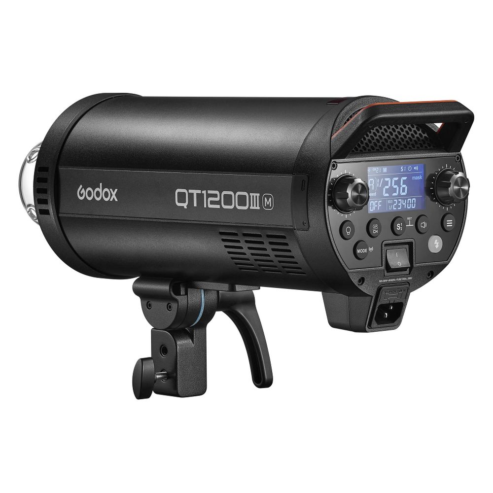 Студийная вспышка Godox QT1200IIIM