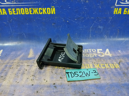 Пепельница SUZUKI ESCUDO 2000