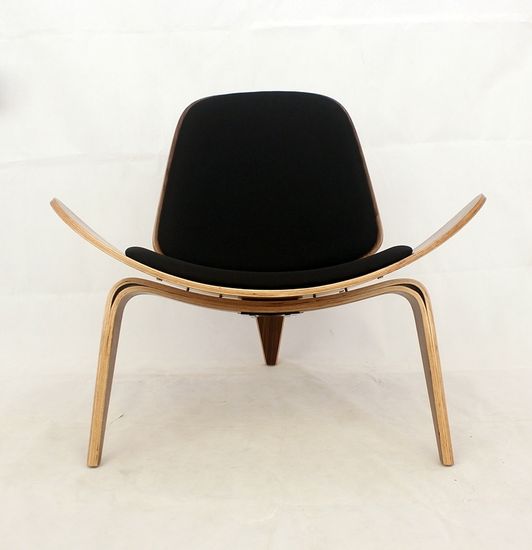 Кресло Shell дерево орех, черная экокожа