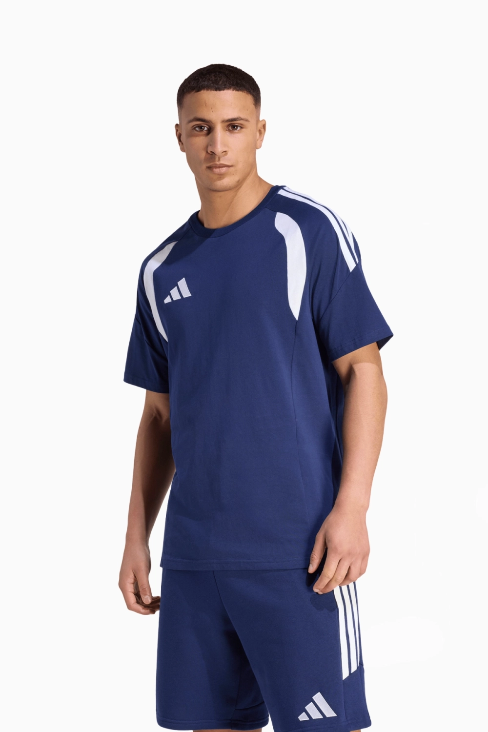 Футболка adidas Tiro 26 Tee - темно-синий