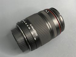 Sigma Zoom 28-300mm 3.5-5.6 Macro Canon EF-S