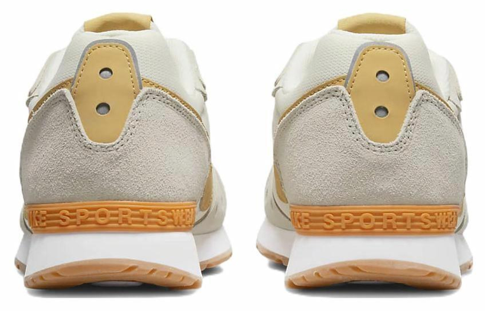 Кроссовки Nike Venture Runner