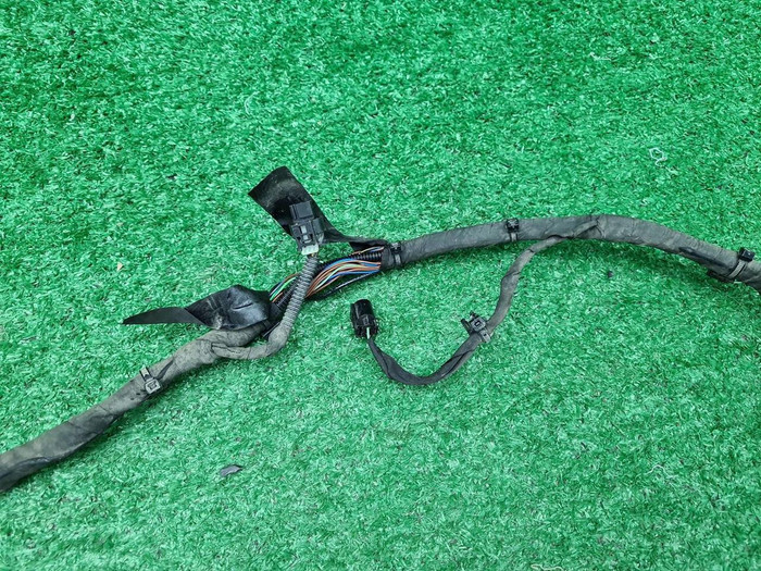 Проводка заднего бампера Mercedes G W465 (24-нв)