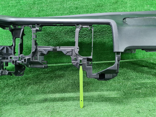 Торпедо Toyota Hiace Н300 (2019-н.в.)