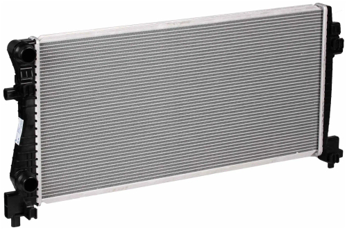 Радиатор охлаждения Audi Q2