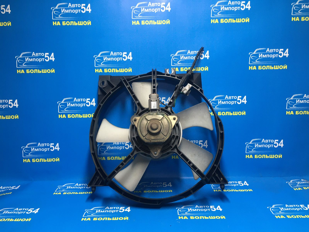 Диффузор радиатора кондиционера MAZDA DEMIO 1996-1999