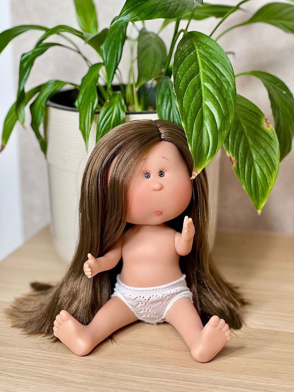 Кукла Nines виниловая 30см MIA без одежды (3000W3A1)