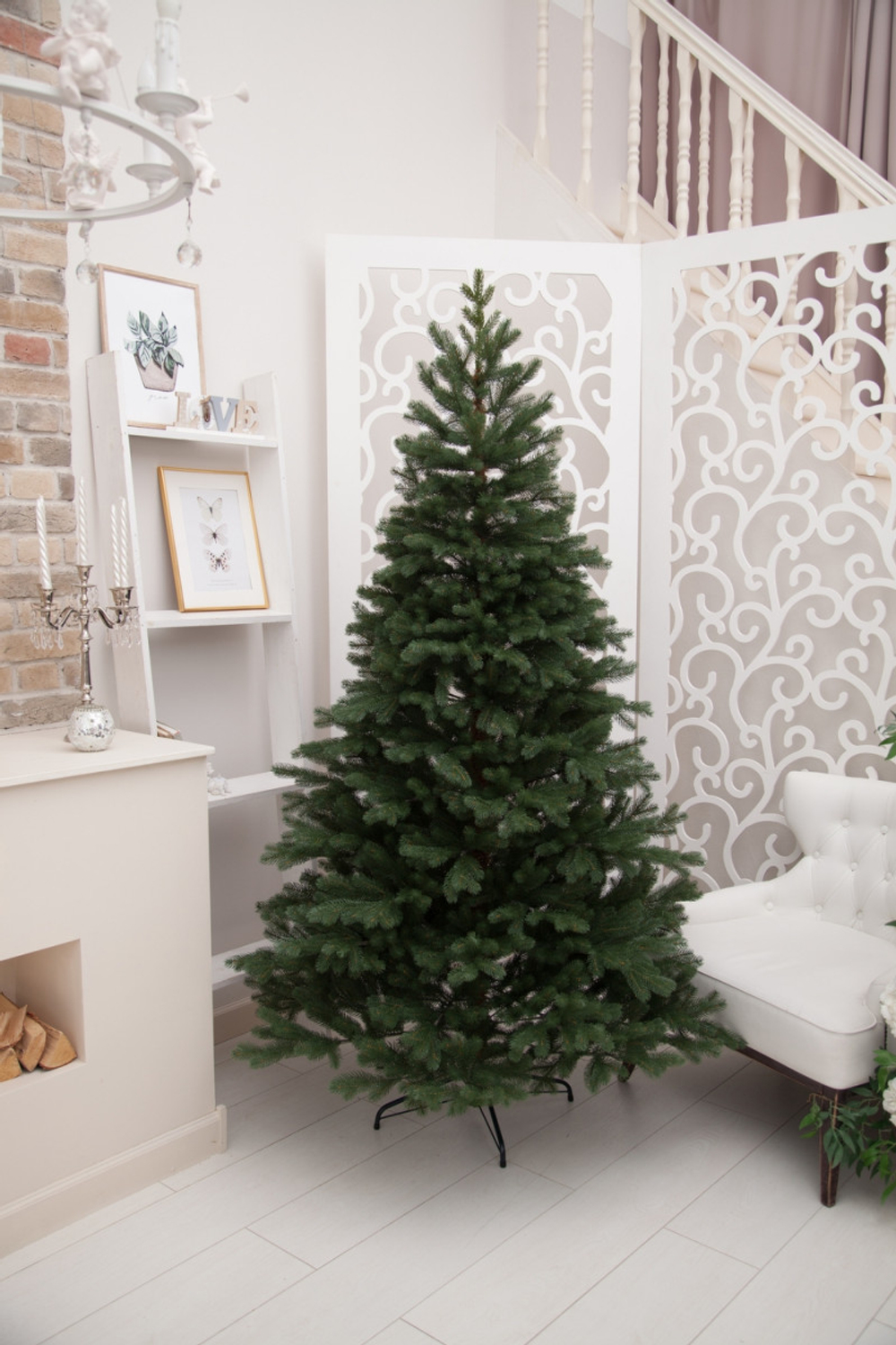 Ель Швейцарская 100% литая 215см зеленая Black Box