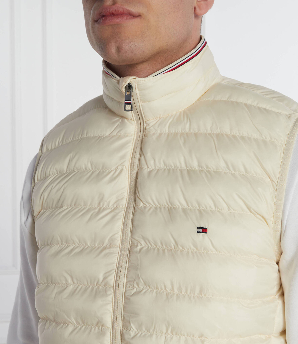 Безрукавка Core Circular Tommy Hilfiger - кремовый (MW0MW18762)