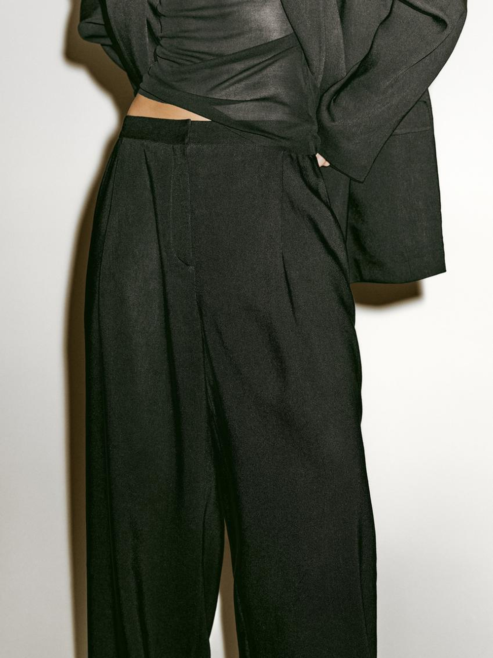 Massimo Dutti Костюмные брюки из льняной смеси с вытачками - Limited Edition, черный