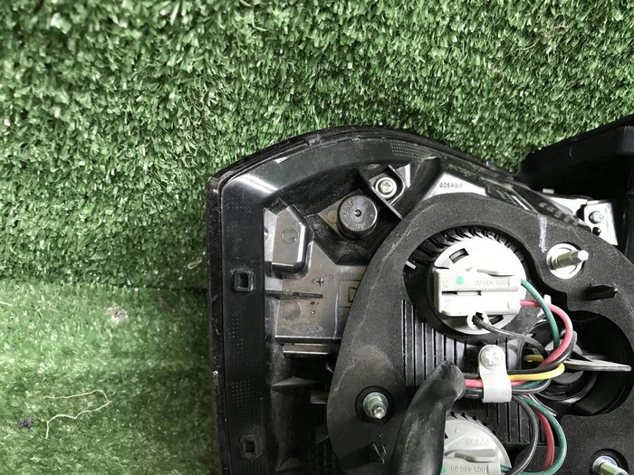 Фонарь правый внешний Chery Tiggo 4 (2018-2023)