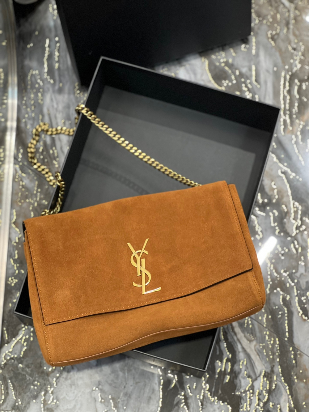 Saint Laurent Kate Medium Reversible Chain Bag 28 cm