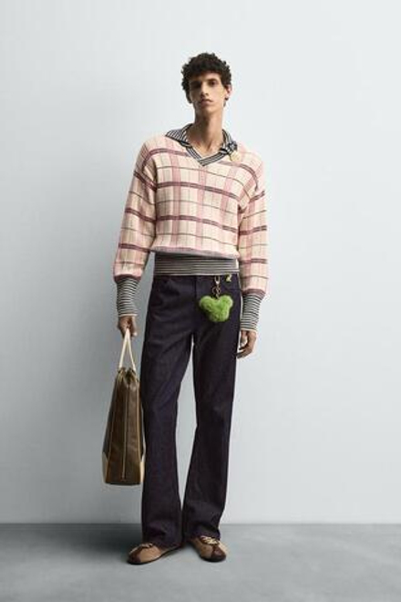 ZARA HARRY LAMBERT X DISNEY ЖАККАРДОВОЕ ТРИКОТАЖНОЕ ПОЛО В КЛЕТКУ, РОЗОВЫЙ