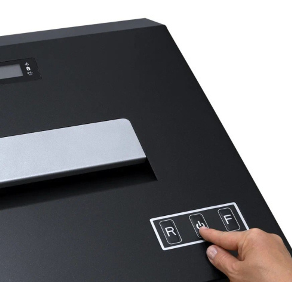 Уничтожитель бумаг ГЕЛЕОС УА118-7