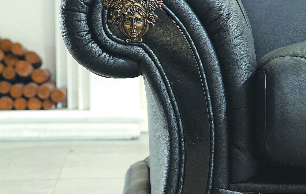 Кресло Versace черное