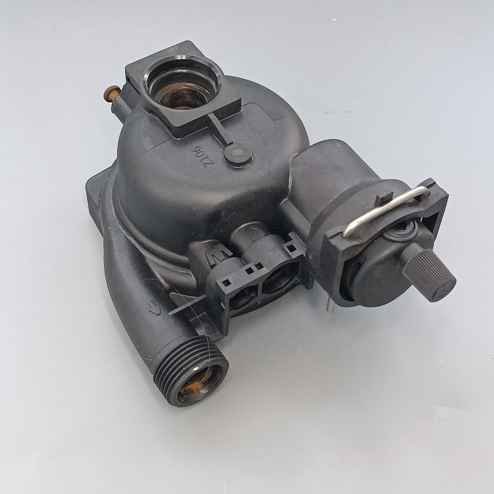 Б/У крышка (улитка) насоса для котлов WOLF FGG (под GPD 15-5S Z106) арт. 2072319