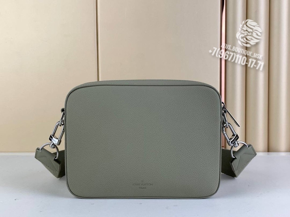 Сумка через плечо/мессенджер Louis Vuitton Fastline