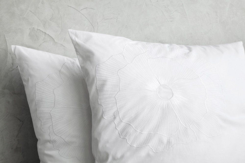 Наволочка 40х40 Christian Fischbacher Luxury Nights Bloom 350-355 Швейцария