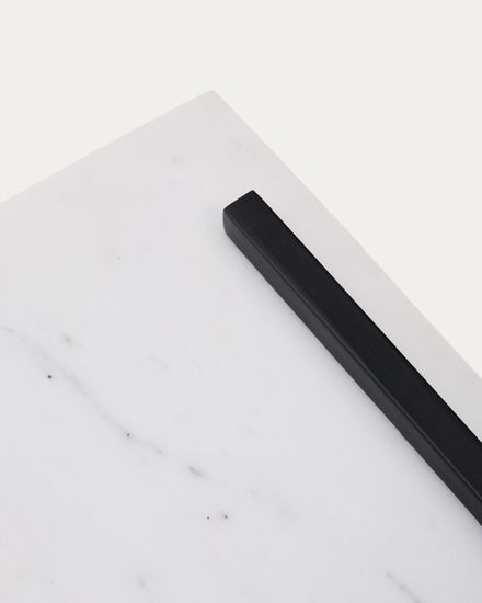 Сервировочная доска Vira из белого мрамора и черного металла