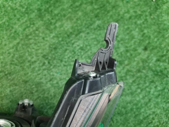 Фара левая Nissan Qashqai J11 (2013-2019) галоген