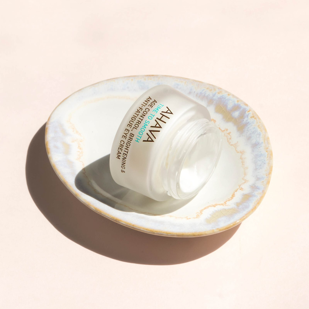 AHAVA Time To Smooth - увлажняющий крем для глаз с разглаживающим эффектом /   15  ml  / GTIN 0697045150892