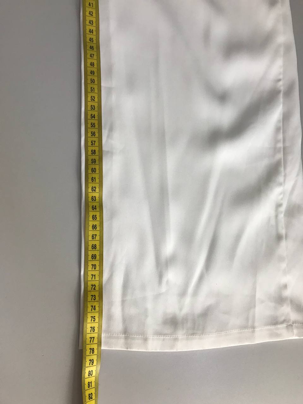 Комбинезон с кружевной вставкой, визуально на 44 размер